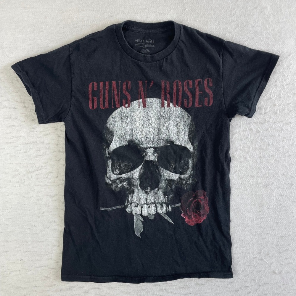 Guns N' Roses T-Shirt Mens Small Black Skull Rose Graphic Short Sleeve Tee